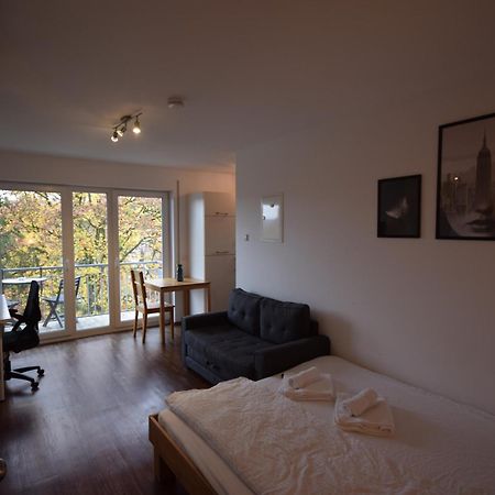 Nestwerk Komfort R23-13 - Balkon, Arbeitsplatz & Hochschulnaehe Biberach an der Riß Buitenkant foto